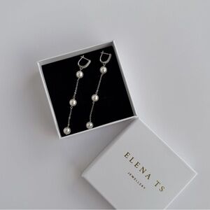 Silver Pearl Drop Earrings
